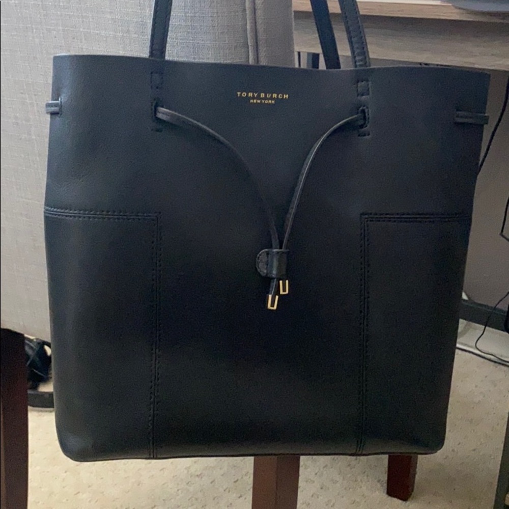 Tory Burch Bucket Bag